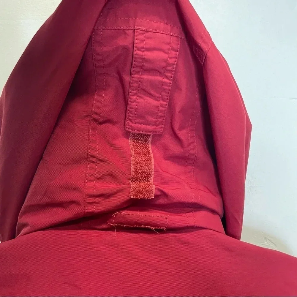 L.L. Bean women’s rain jacket shell lightweight two toned red